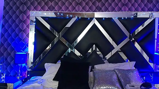 victoriaa_lee_ webcam