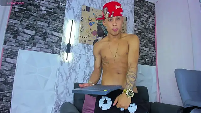 Damian-Lux webcam