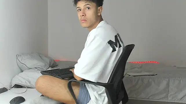 _Alex_Colton webcam