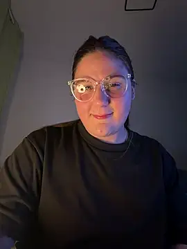 Sweet_Valentiina webcam