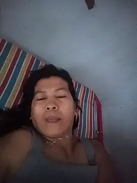 TropicalFlower live cam on StripChat