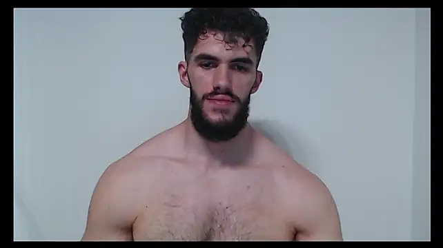 hiddenf live cam on StripChat