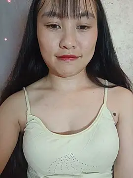 Cherry-squirtt live cam on StripChat
