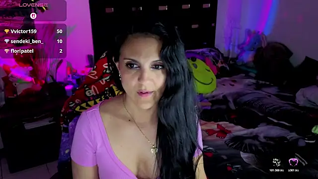 BasmaHernandez live cam on StripChat