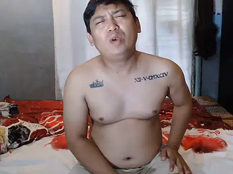 native_cummer webcam