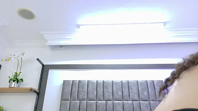 Skyler_Fox_ webcam