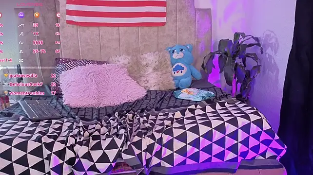 Emilly-hall webcam