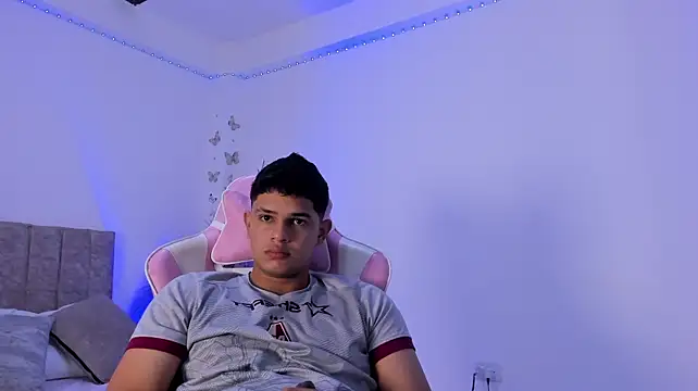 adrian_prime_ (M twink) - show de cum