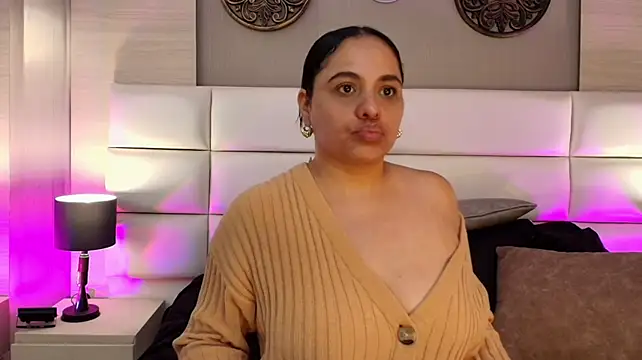 mariabelenx (F young) - make my pussy horny
