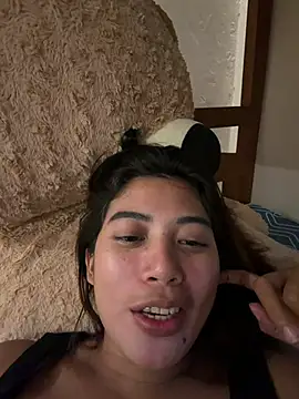 yourfcker_victoria (F young) - Playing pussy
