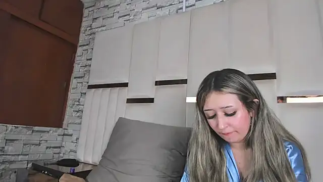 ANLLELOAndANGELA live cam on StripChat
