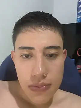 Thiagoo_Vega live cam on StripChat