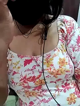 Anuhot190 live cam on StripChat