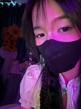 Your-Sunshinee live sex cam