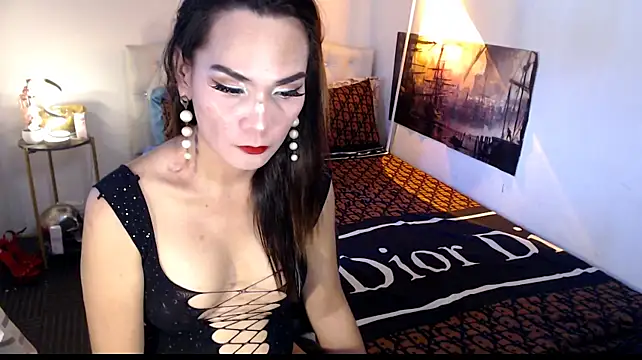 NinaDOM4CUM webcam