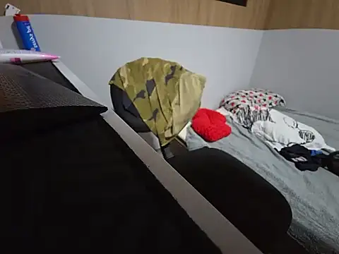NexusLiving live cam on StripChat