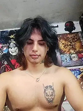 Seraphiell live cam on StripChat
