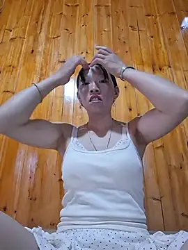 tcm-cute live cam on StripChat