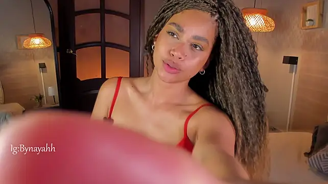 nayah__ webcam
