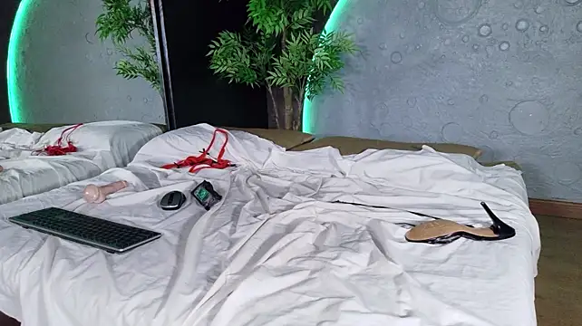 Shanelsmith webcam