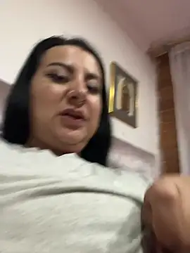 Abril_Luv webcam
