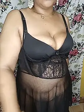 love_me_7 (F young) - Pussy show 🤤👄🥵
