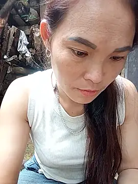 Heryy_xx live cam on StripChat
