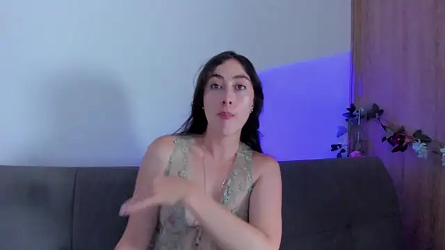 Amatiista live cam on StripChat