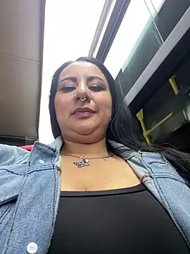 Abril_Luv webcam
