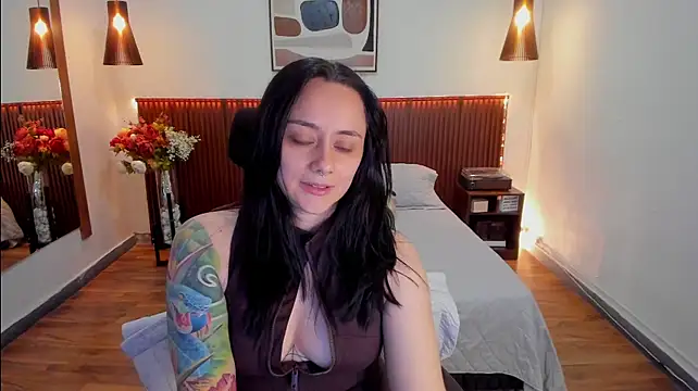 KatherineBond webcam