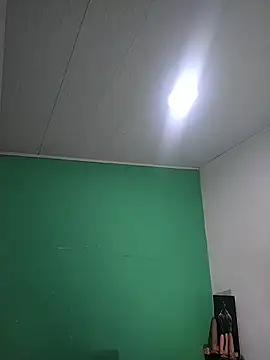 avaleri_cherry webcam