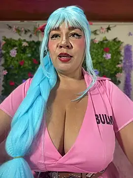 pamelaboobs (G milf) - oil in boobs + rubbing nipples 👿