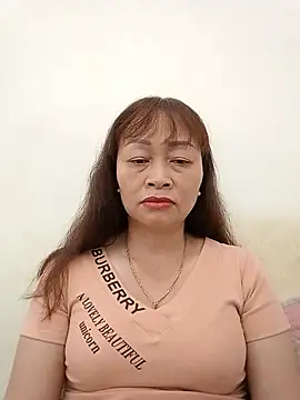 Baby-ladyboobs2026 webcam