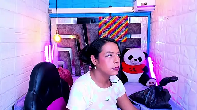 EmmyTorner webcam