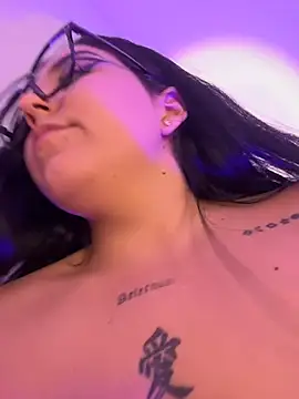 KatlynRous live cam on StripChat