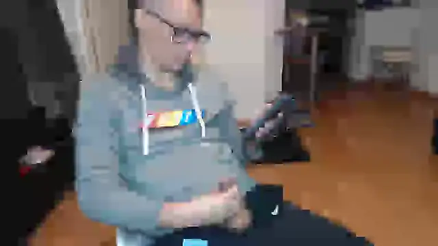 guachin_hunk live cam on StripChat