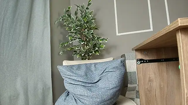 bloom_apple webcam