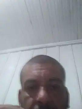 Nilsonmm live sex cam