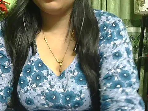 Mukta_010 webcam