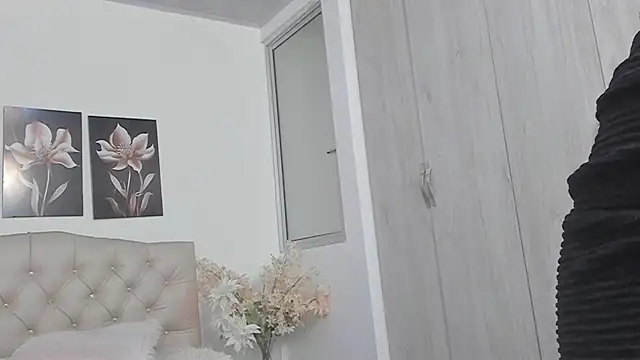 pinky_f00x webcam