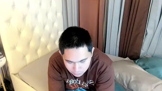davincihugecock live sex cam