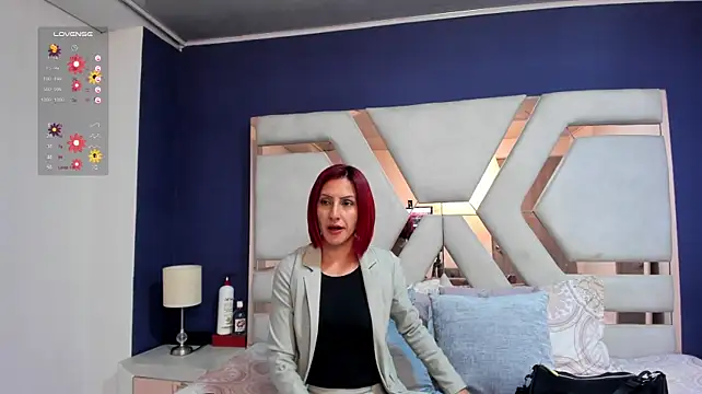 Sara_Evaanns webcam