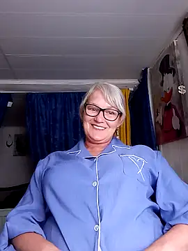 irinamaux cam to cam girl preview