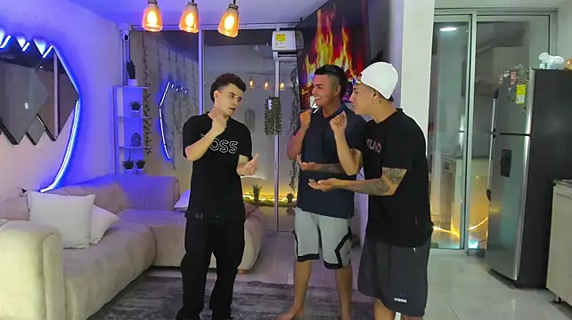 Houseofwarrios live sex cam