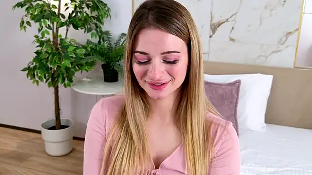 SweetyLicky webcam