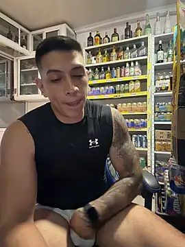 OliverWest04 webcam