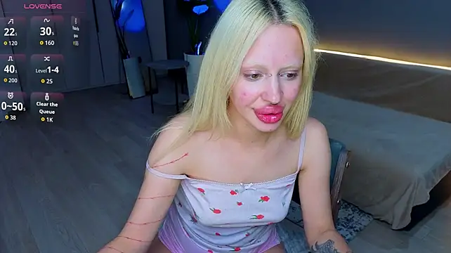 Luna_Beverly webcam