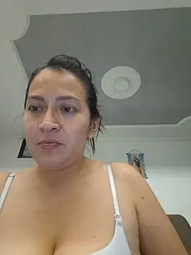 Dr_Edna_naughty live cam on StripChat