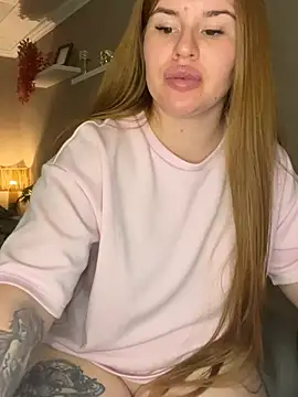 Mochii_26 webcam