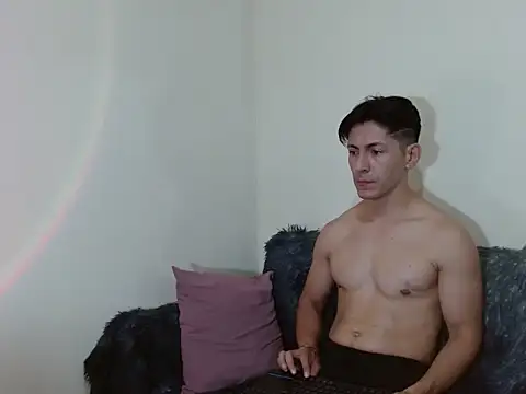 maxstrongboy webcam